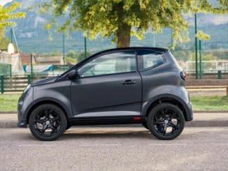 Aixam Easy GT électrique gris mat vue de profil