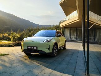 Geely E2 vue de trois quarts avant