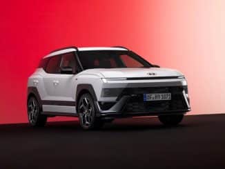 Hyundai Bayon Nouvelle Génération blanc à toit noir, vue de trois quarts avant