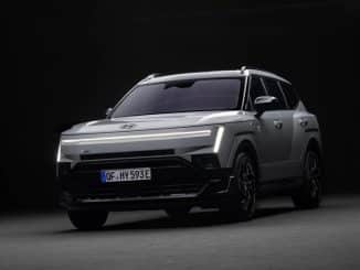Hyundai Tucson N Line Nouvelle Génération gris, vue de trois quarts avant