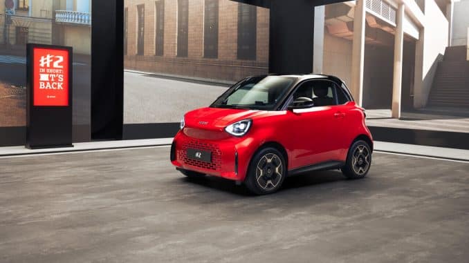 smart #2 Premium rouge de trois quarts avant